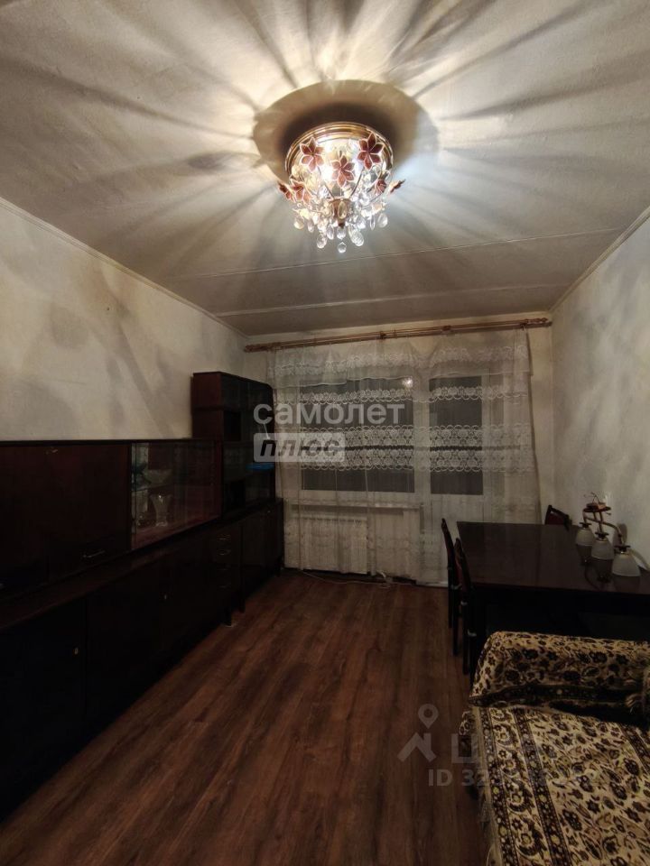 Продажа 2-комн квартиры на вторичном рынке Малаховка пгт, шоссе Михневское, 15/4