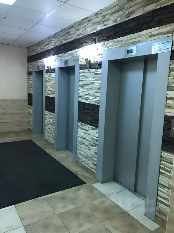 Продажа студии Екатерининский проспект, 2