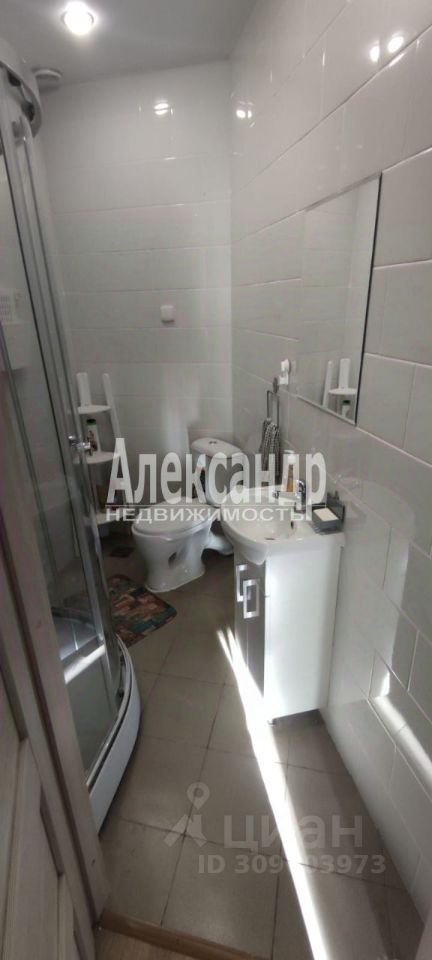 Продажа 3-комн квартиры на вторичном рынке 1-я Советская улица, 12