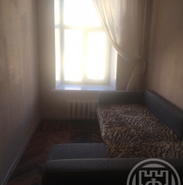 Продажа комнаты Восстания ул. ,  д. 36