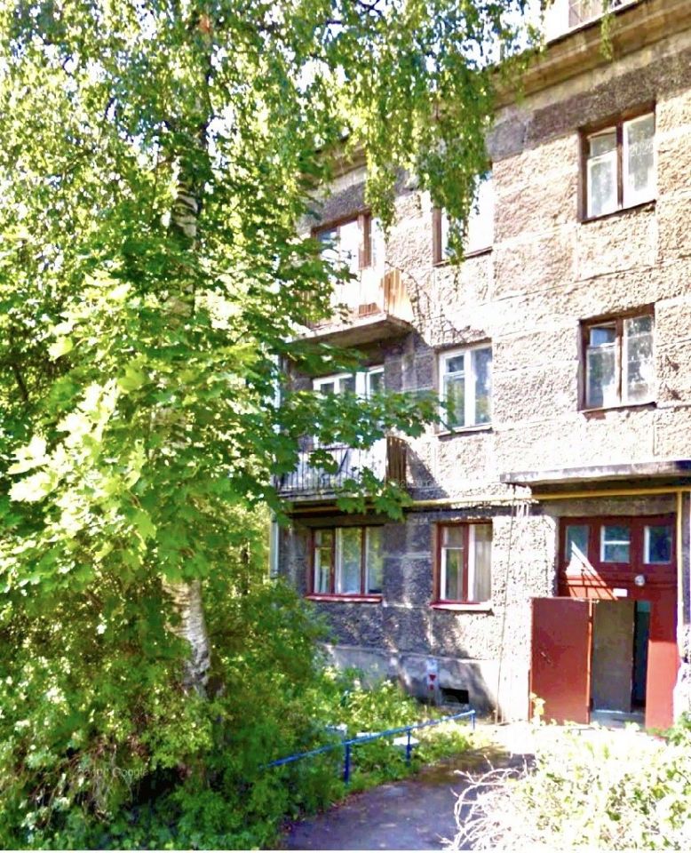 Продажа 1-комн квартиры на вторичном рынке пос. Парголово, Кооперативная улица, 8