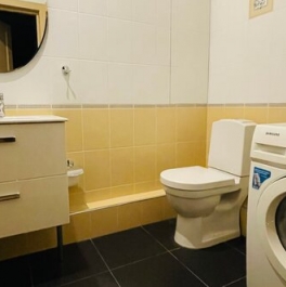 Продажа 3-комн квартиры на вторичном рынке Ленинский пр-кт,  д. 114