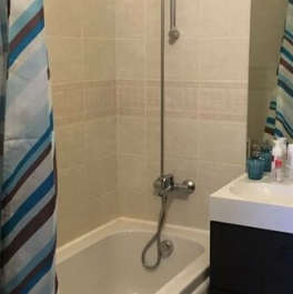 Продажа 2-комн квартиры на вторичном рынке улица Бутлерова