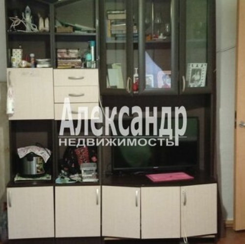 3-комн квартира Кузнечное, ул Гагарина,  д. 4