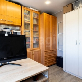 Продажа 1-комн квартиры на вторичном рынке Юнтоловский проспект