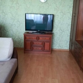 Продажа 2-комн квартиры на вторичном рынке улица Маршала Захарова,  д. 19