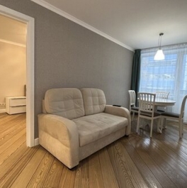 Аренда 2-комн квартиры на вторичном рынке Выползов переулок,  д. 8