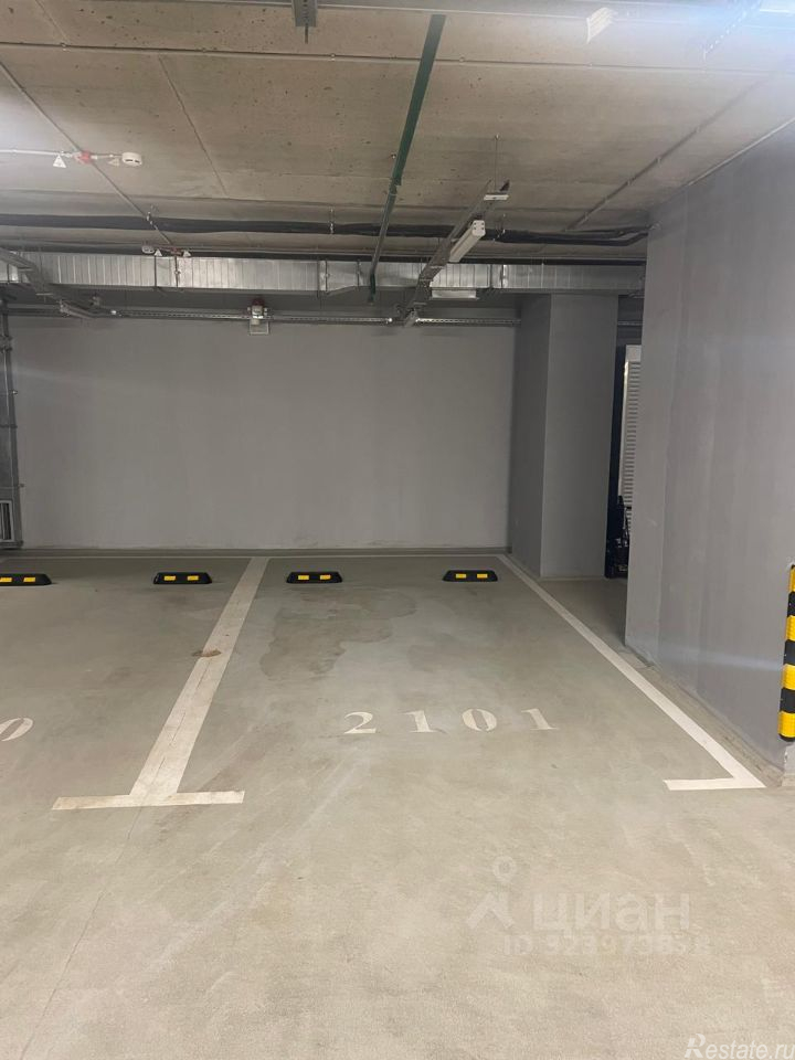 Аренда гаража Кастанаевская улица,  д. 66