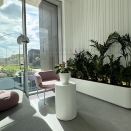 Продажа 4-комн квартиры на вторичном рынке улица Василия Ланового,  д. 5