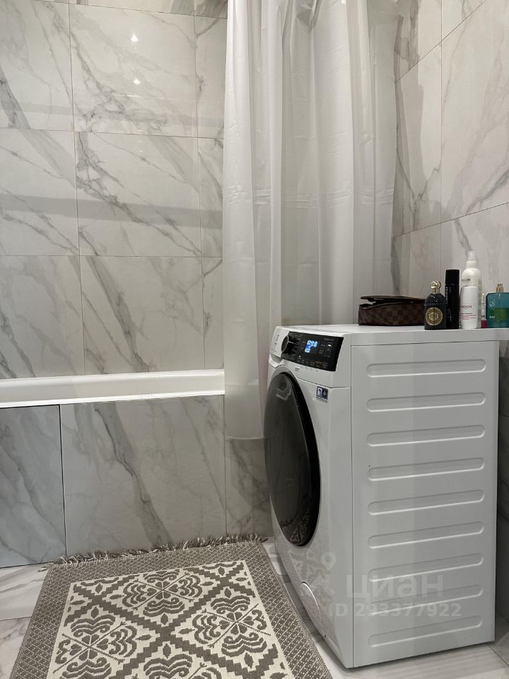 Аренда 3-комн квартиры на вторичном рынке проезд Жуков, 21Б