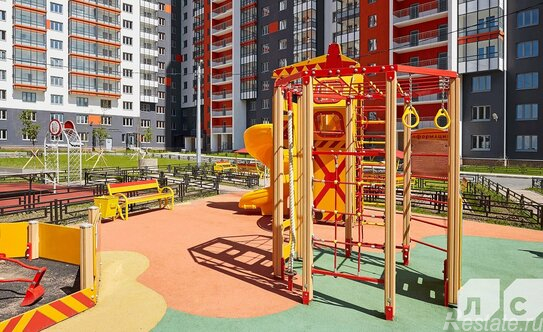 Продажа 1-комн квартиры на вторичном рынке улица Маршала Казакова,  д. 78 к1