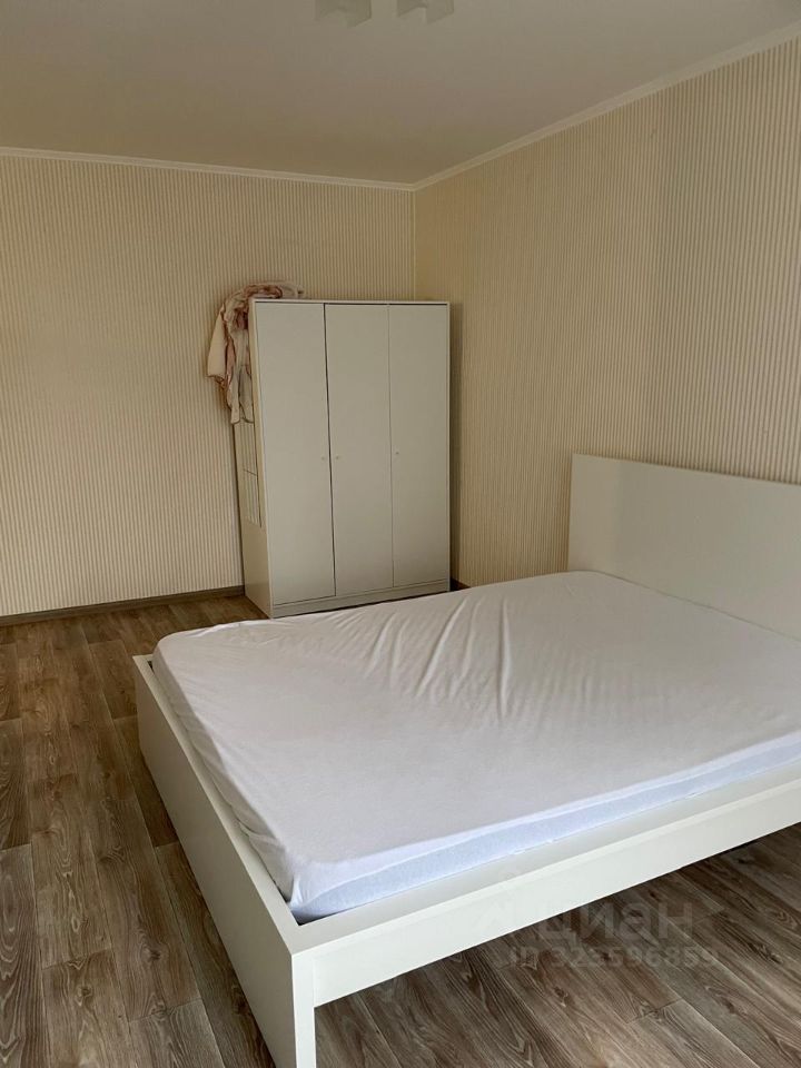 Продажа 2-комн квартиры на вторичном рынке Одинцово, улица Маршала Жукова, 37