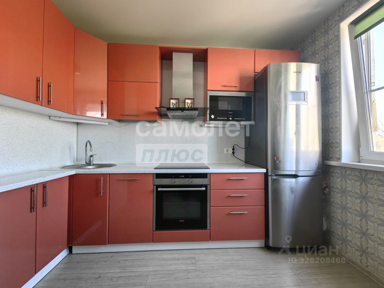 Продажа 2-комн квартиры на вторичном рынке проспект Андропова, 35К2