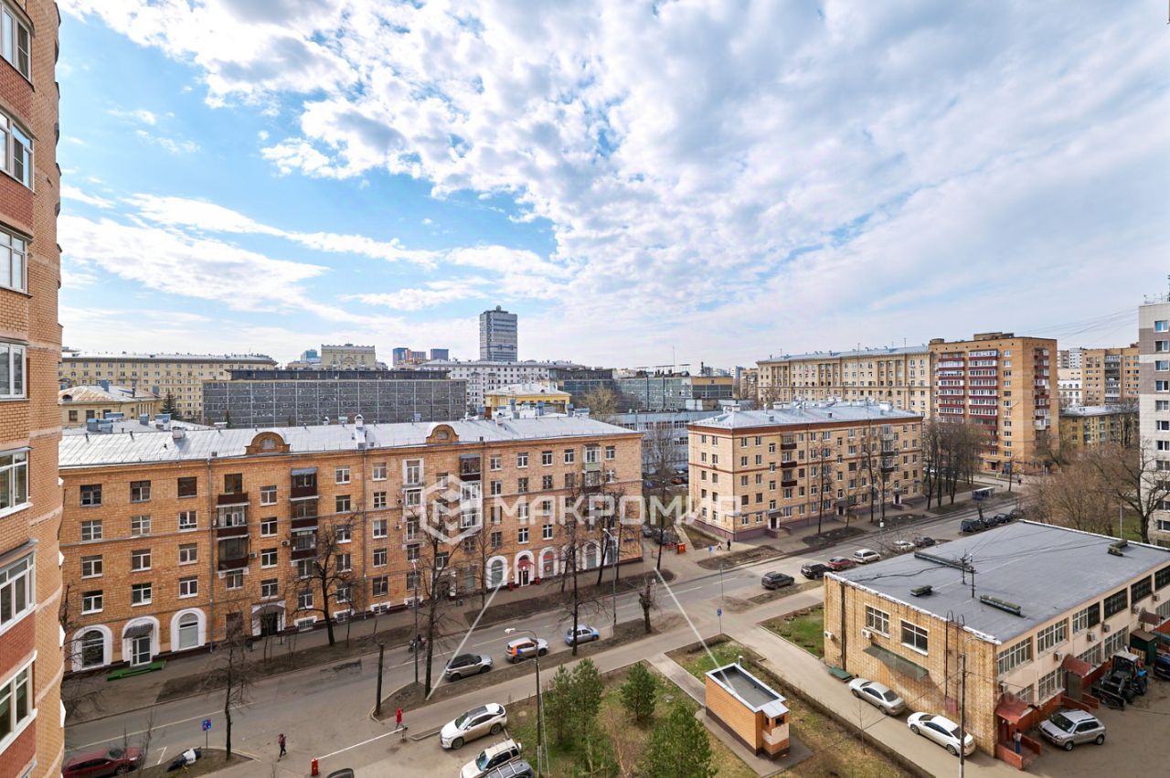 Продажа 3-комн квартиры на вторичном рынке Борисовская улица, 1