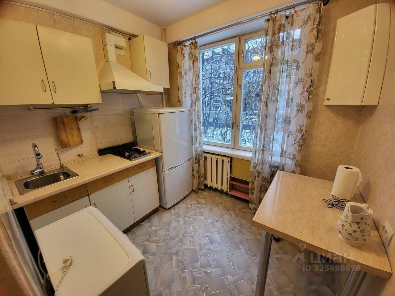 Продажа 1-комн квартиры на вторичном рынке улица Орджоникидзе, 35К1