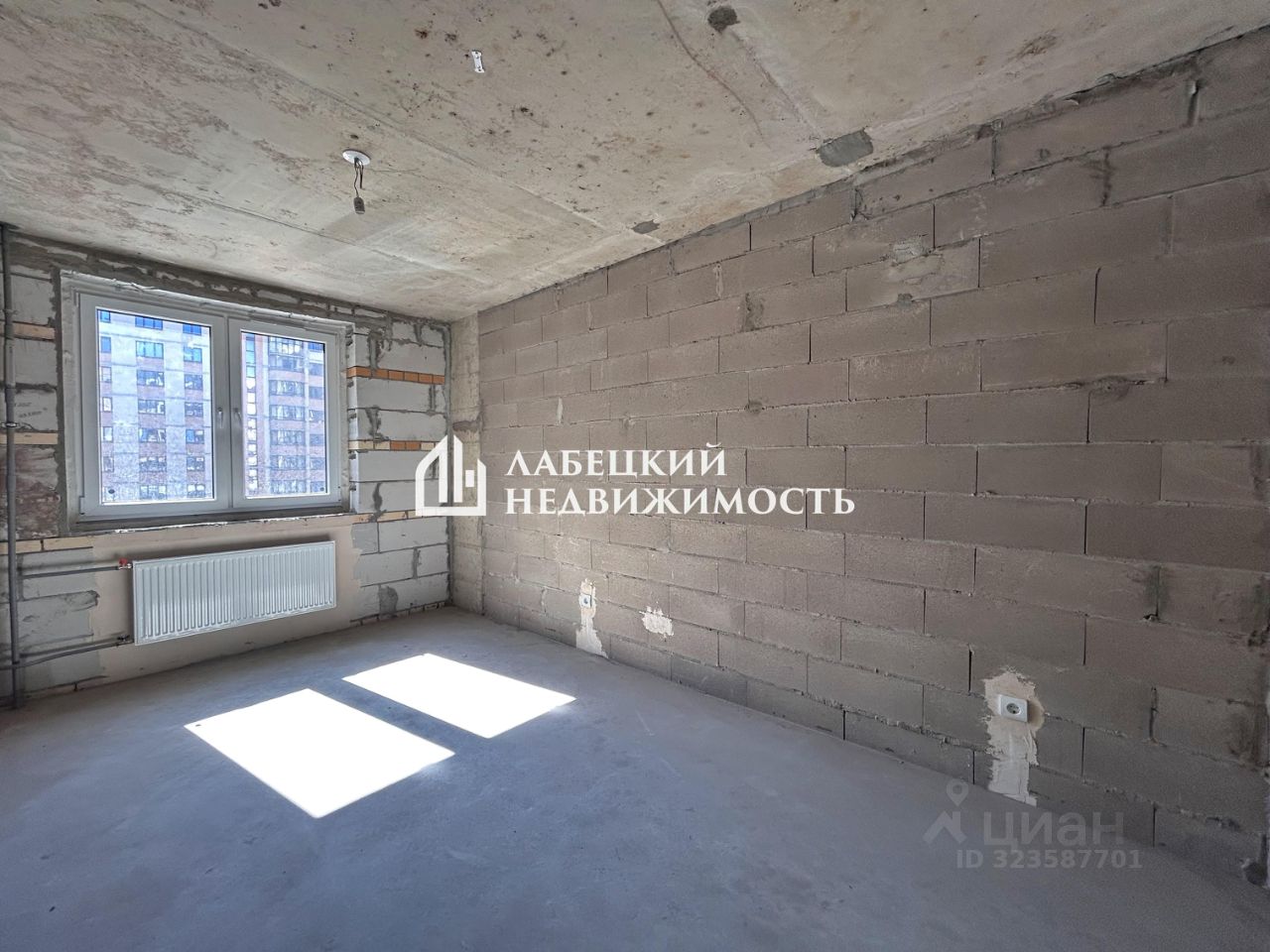 Продажа 1-комн квартиры на вторичном рынке Ломоносов, Михайловская улица, 51