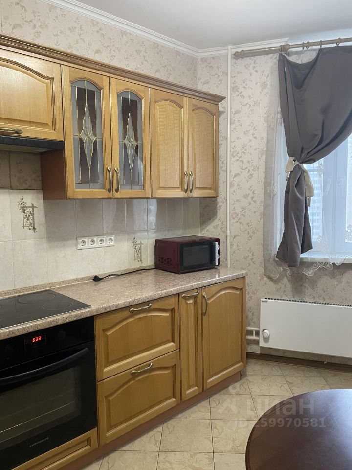 Аренда 2-комн квартиры на вторичном рынке Бескудниковский бульвар, 25к4