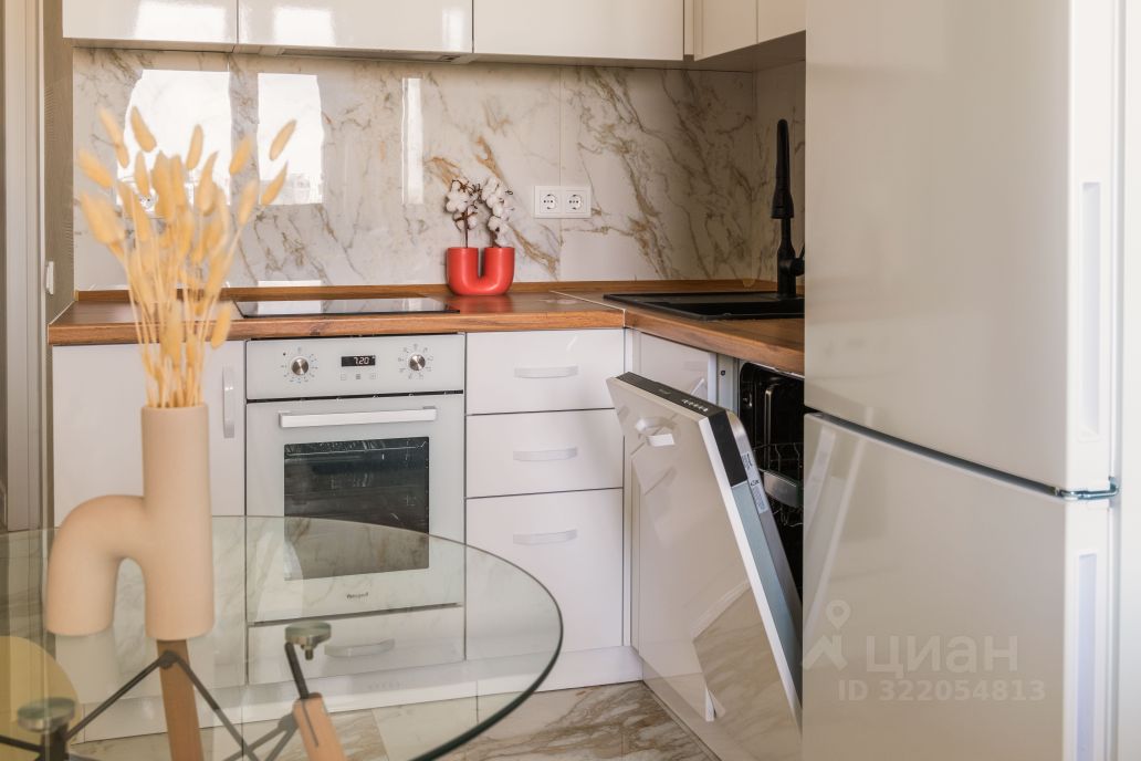 Продажа 2-комн квартиры на вторичном рынке Нахимовский проспект, 31к3