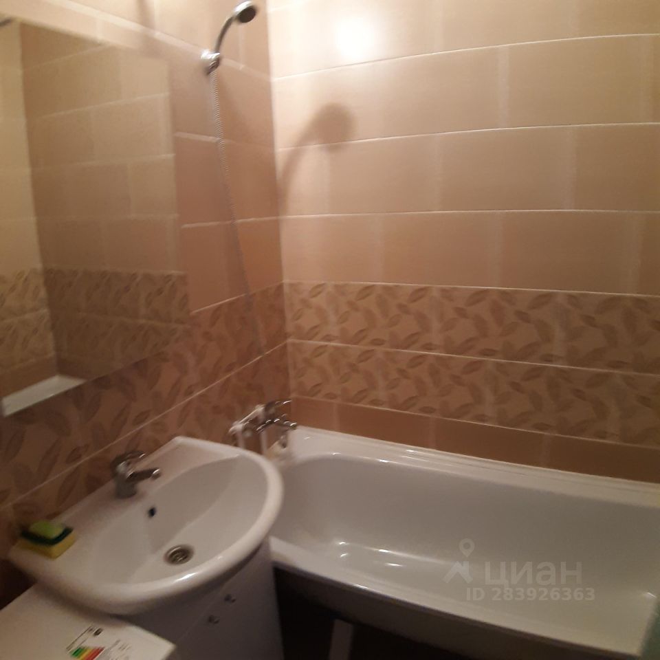 Аренда 1-комн квартиры на вторичном рынке Колпино, улица Севастьянова, 28к1