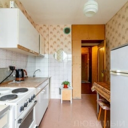 Продажа 2-комн квартиры на вторичном рынке Шлиссельбургский пр-кт,  д. 23 к1