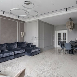 Продажа 4-комн квартиры на вторичном рынке Староволынская улица,  д. 12 к4