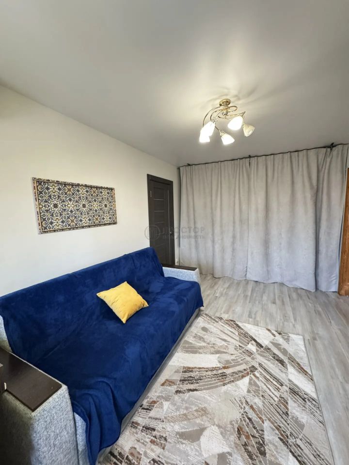 Продажа 2-комн квартиры на вторичном рынке Королев, улица Карла Маркса, 4