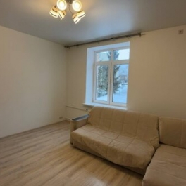 Продажа 2-комн квартиры на вторичном рынке Красногорск, Парковая улица,  д. 1