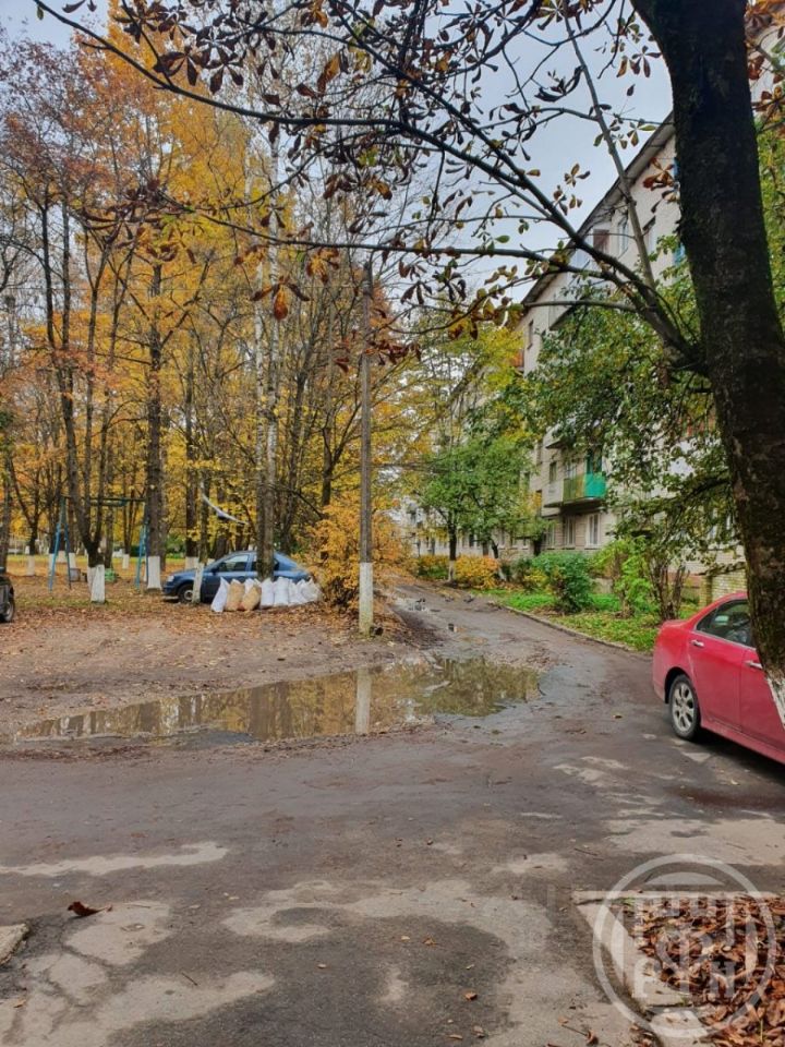 Продажа 1-комн квартиры на вторичном рынке Сланцы, улица Грибоедова, 14