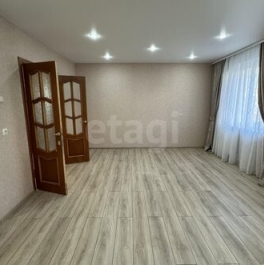 Продажа 3-комн квартиры на вторичном рынке улица Хошимина,  д. 9 к1