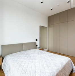 Продажа 3-комн квартиры на вторичном рынке Ямского Поля 1-я ул,  д. 1 к1