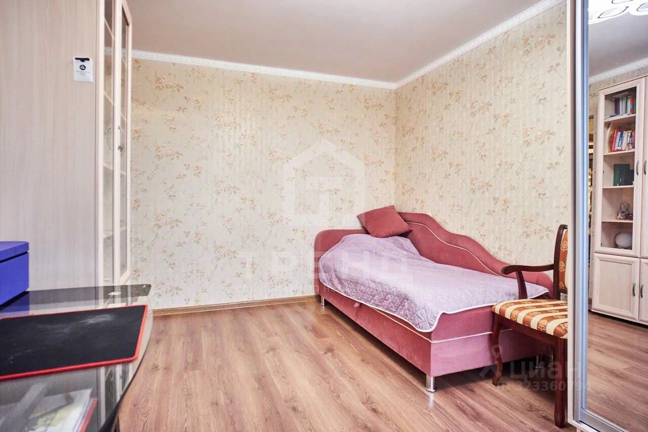 Продажа 5-комн квартиры на вторичном рынке улица Академика Константинова, 8к2