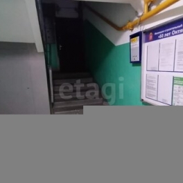 Продажа 2-комн квартиры на вторичном рынке микрорайон «Коммуна», улица Калинина,  д. 54