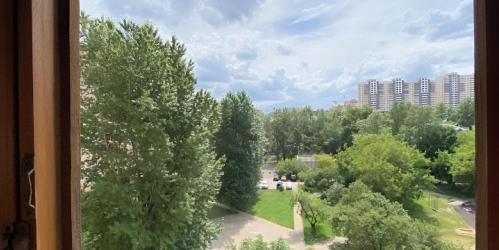 3-комн квартира Балашиха г, Славы пл,  д. 1