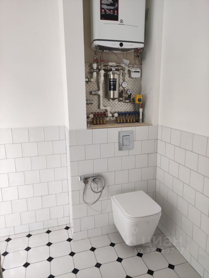 Продажа 3-комн квартиры на вторичном рынке переулок Каховского, 3