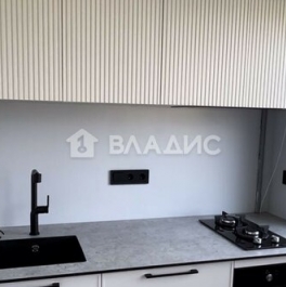 Продажа 1-комн квартиры на вторичном рынке Белградская улица,  д. 32