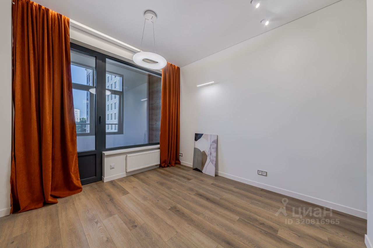 Продажа 2-комн квартиры на вторичном рынке Новоалексеевская улица, 16к2