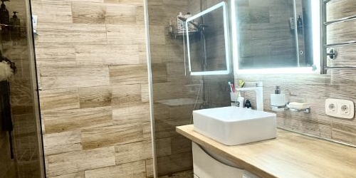 2-комн квартира Октябрьская набережная, 44