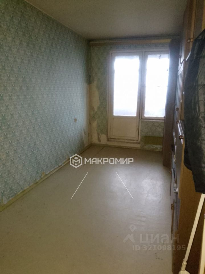 Продажа 3-комн квартиры на вторичном рынке Дедовск г., улица Керамическая, 26