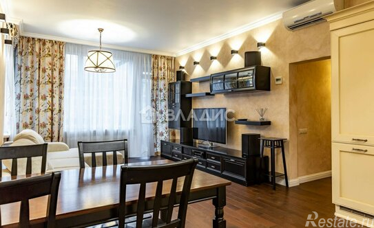 Продажа 2-комн квартиры на вторичном рынке Барочная улица