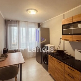 Продажа 1-комн квартиры на вторичном рынке улица Куусинена,  д. 6 к11