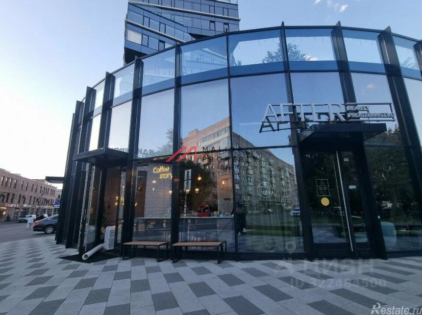 Продажа торгового помещения Автозаводский 3-й проезд,  д. 3