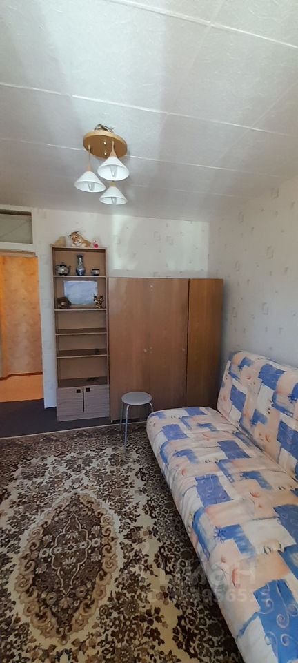 Продажа 1-комн квартиры на вторичном рынке пос. Саперное, улица Школьная, 8
