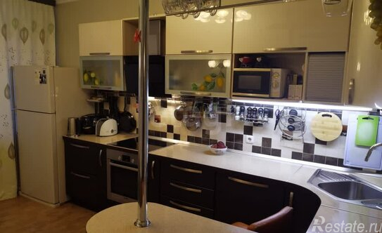 Продажа 2-комн квартиры на вторичном рынке улица Нахимова