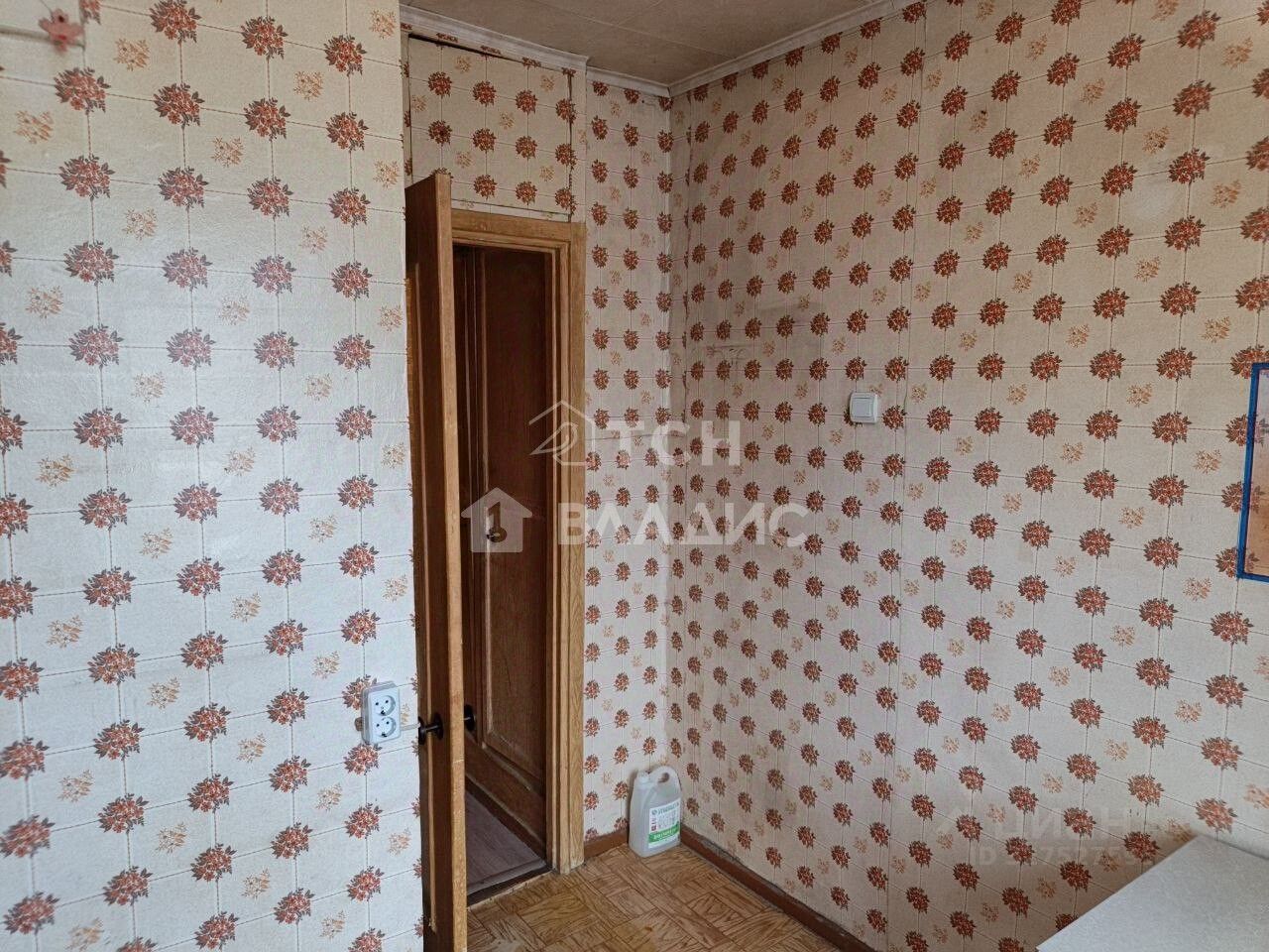 Продажа комнаты Юбилейный мкр, улица Героев Курсантов, 22
