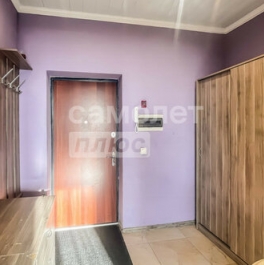 Продажа 3-комн квартиры на вторичном рынке ул Адмирала Лазарева,  д. 63,  к. 3