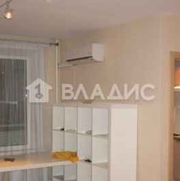 Продажа 1-комн квартиры на вторичном рынке улица Рогова,  д. 6