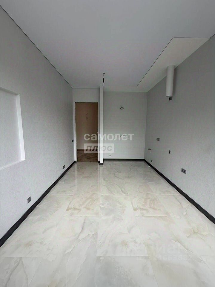 Продажа 1-комн квартиры на вторичном рынке улица Красных Зорь, 33А