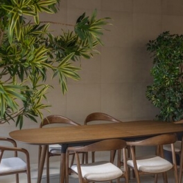 Продажа 4-комн квартиры на вторичном рынке Восточная ул,  д. 2