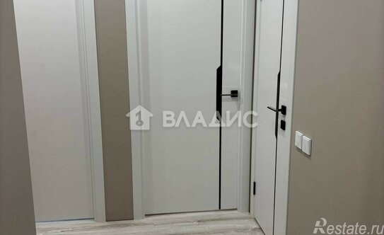 Продажа 2-комн квартиры на вторичном рынке Дальний Воронок, Центральная улица,  д. 65