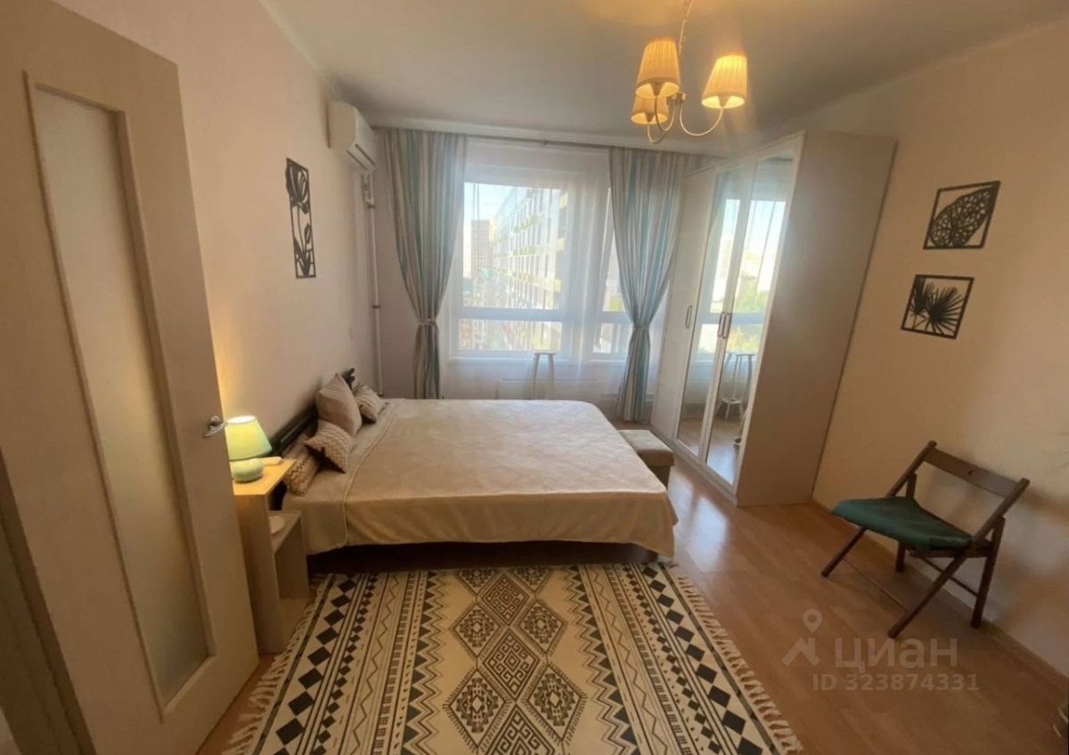 Продажа 2-комн квартиры на вторичном рынке Ярцевская улица, 24К1